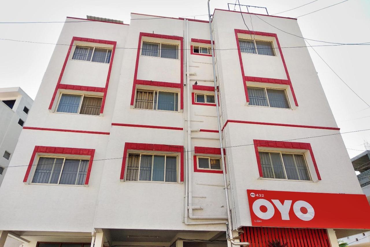 Super Oyo Capital O Premium Hotel Victoria Heights Near Sri Someshwara Swami Temple Μπανγκαλόρ Εξωτερικό φωτογραφία